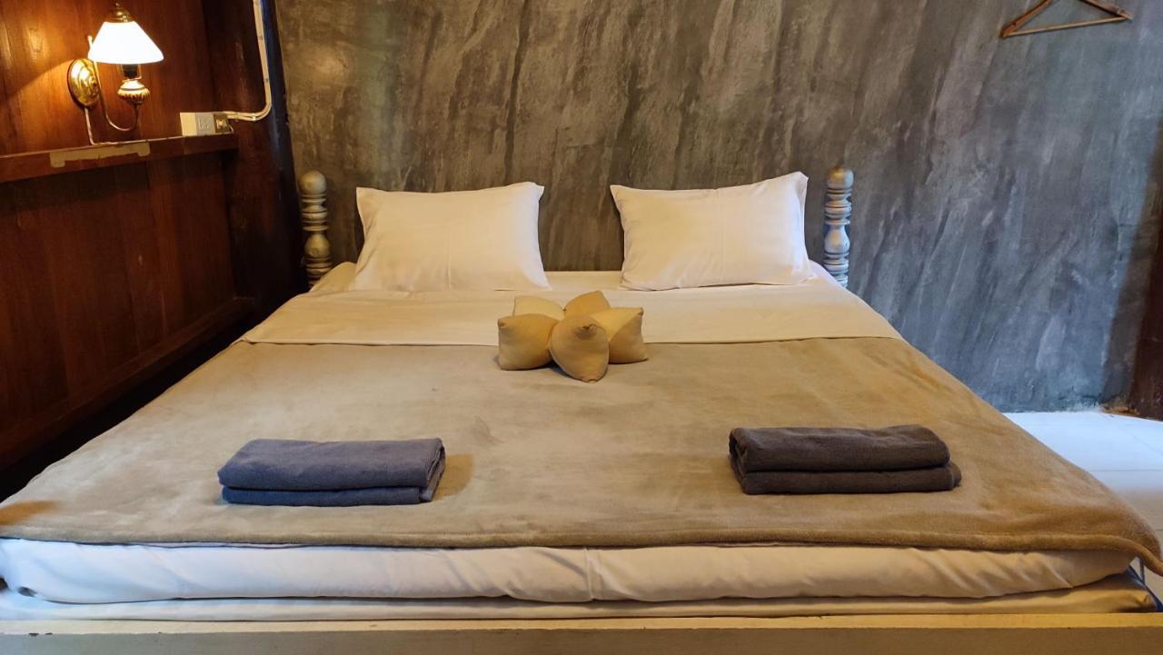 Kwanlah Homestay Mae Chaem Buitenkant foto