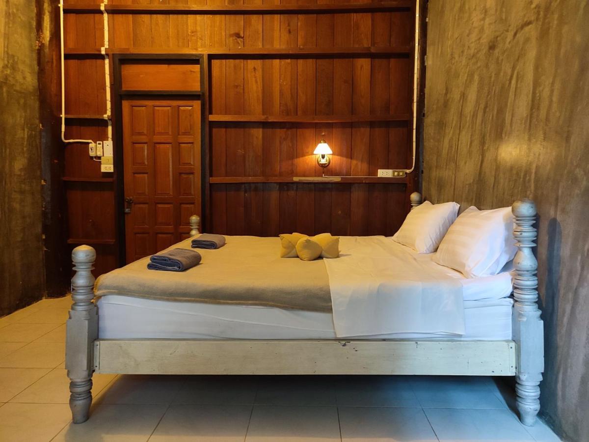 Kwanlah Homestay Mae Chaem Buitenkant foto