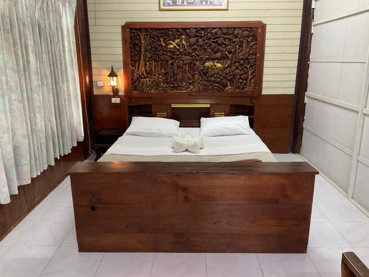 Kwanlah Homestay Mae Chaem Buitenkant foto