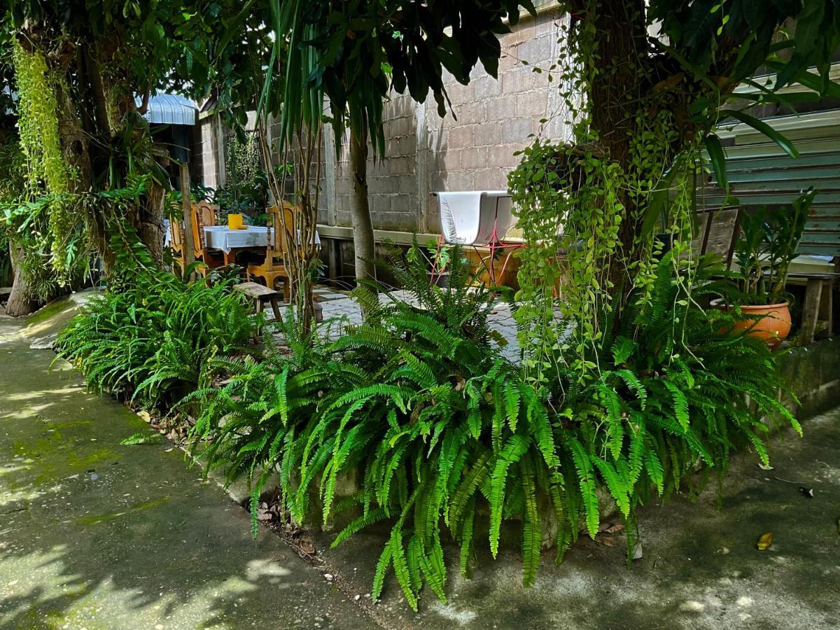 Kwanlah Homestay Mae Chaem Buitenkant foto
