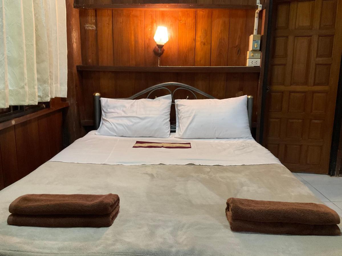 Kwanlah Homestay Mae Chaem Buitenkant foto